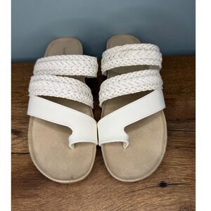 Baretraps Jonelle White Braided Toe Loop Slide Sandals Womens 9.5M Vacation Boho